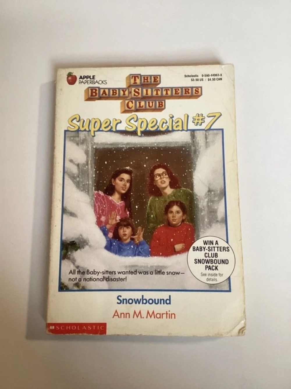 Snowbound (The Baby-Sitters Club Super Special, No. 7) - Paperback - GOOD